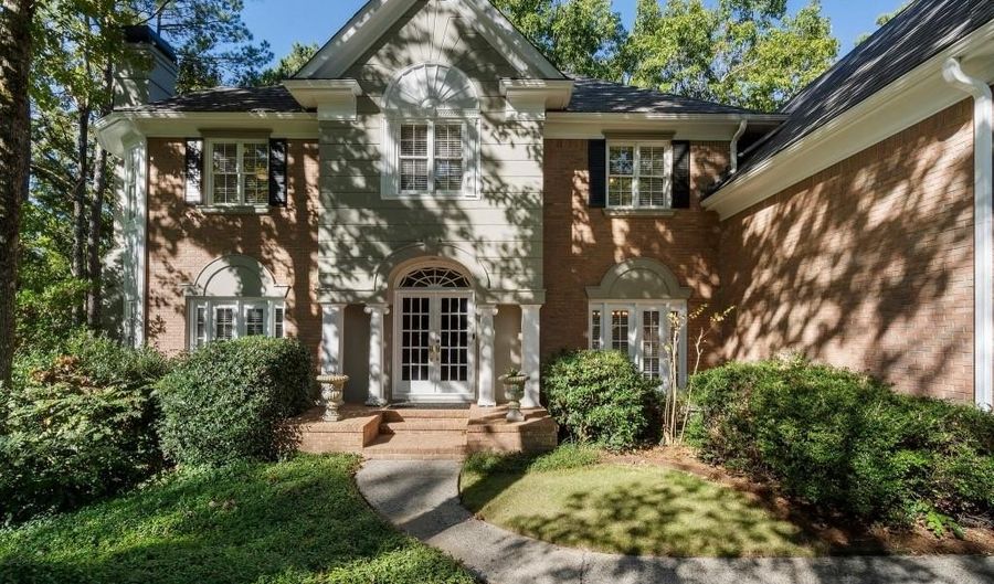 940 Waters Reach Ct, Alpharetta, GA 30022 - 5 Beds, 5 Bath