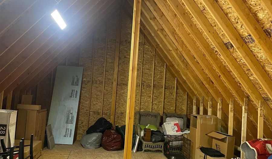 2191 W Baseline Rd, Albion, IN 46701 - 4 Beds, 3 Bath