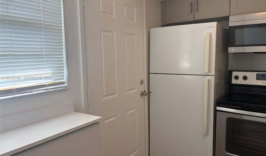 2790 NE 201st Ter H101, Aventura, FL 33180 - 2 Beds, 2 Bath