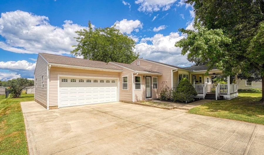 134 Cynthia St, Heath, OH 43056 - 4 Beds, 2 Bath