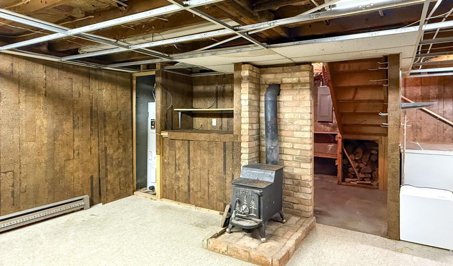 473 ADAMS St, Afton, WY 83110 - 4 Beds, 2 Bath
