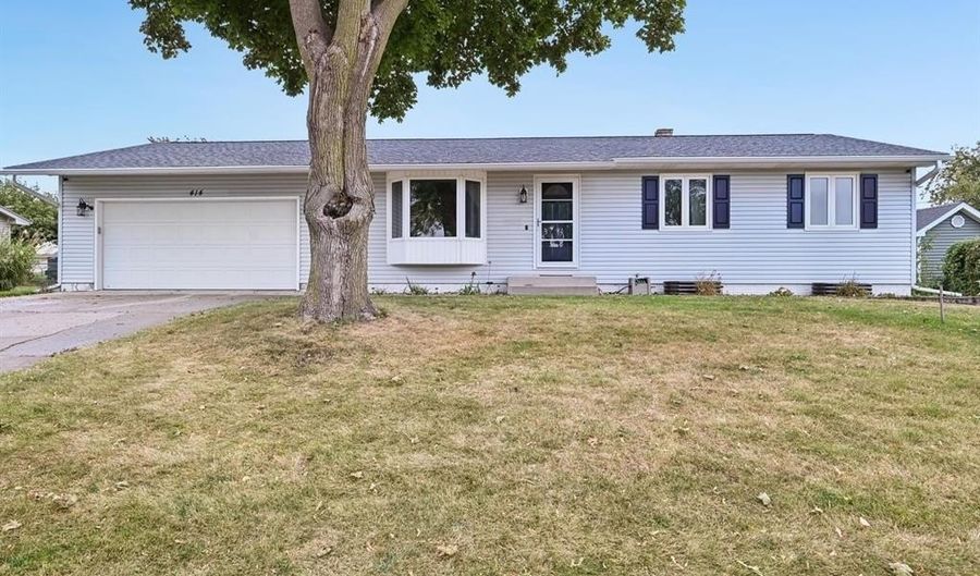 414 A Ave, Atkins, IA 52206 - 3 Beds, 2 Bath