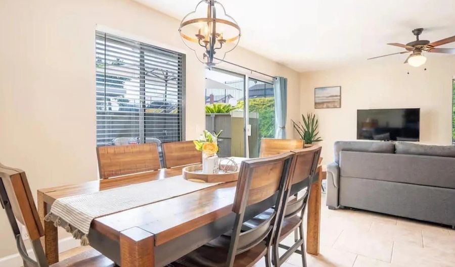 6867 Bear River Row Unit 2, San Diego, CA 92139 - 2 Beds, 1 Bath