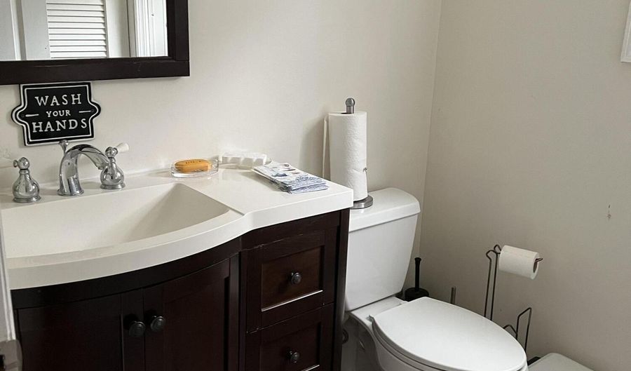 185 Harbor Inn Rd, Bayville, NJ 08721 - 5 Beds, null Bath