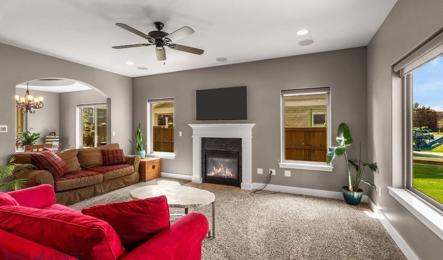 4858 Victory St, Bozeman, MT 59718 - 4 Beds, 3 Bath