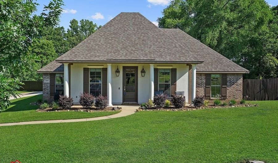 4101 Periwinkle Ln, Benton, LA 71006 - 4 Beds, 2 Bath