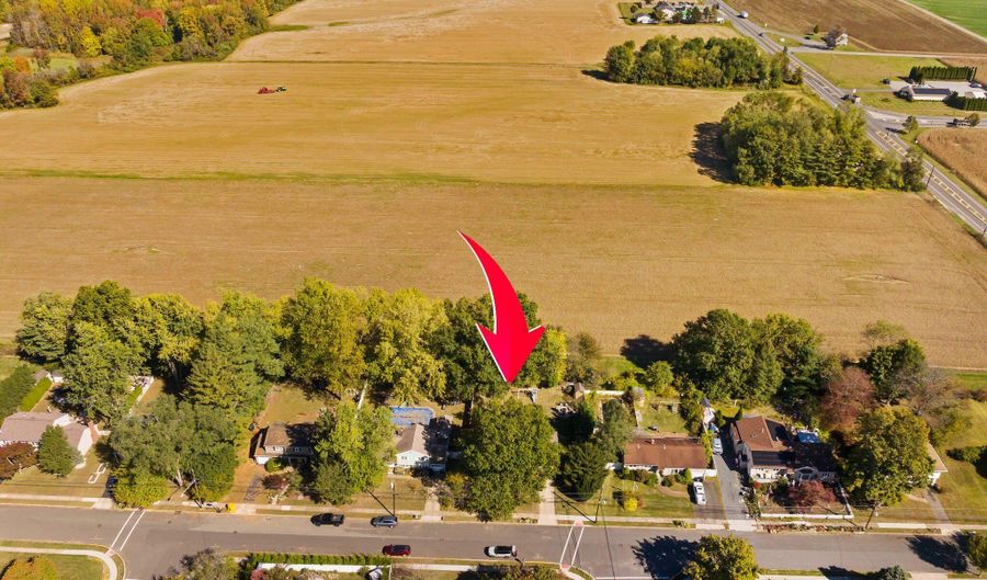 11 Probasco Dr, Allentown, NJ 08501 - 3 Beds, 2 Bath