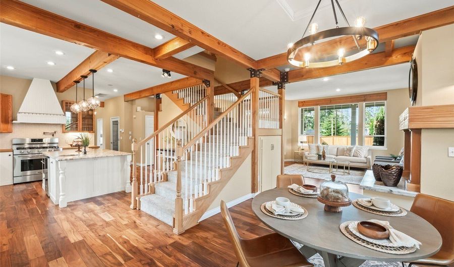 20409 70th St E, Bonney Lake, WA 98391 - 5 Beds, 4 Bath