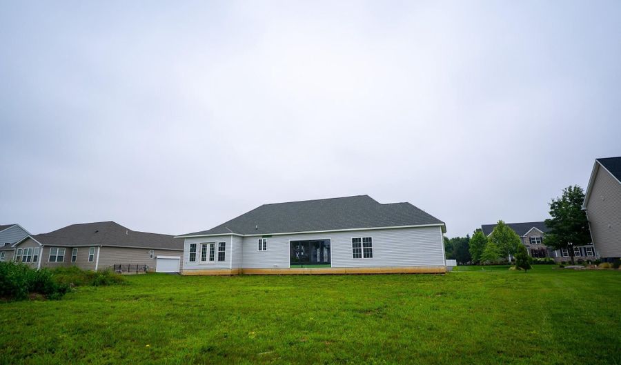 39 CHUCKER Xing, Dover, DE 19904 - 4 Beds, 3 Bath