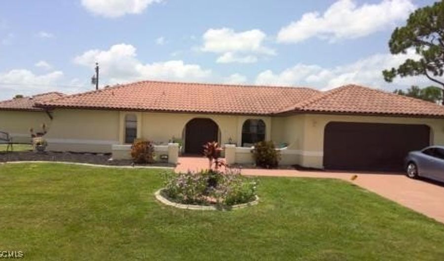 1904 Gardner Ave, Lehigh Acres, FL 33936 - 6 Beds, 6 Bath