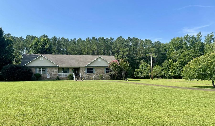 50040 S Harmony Rd, Amory, MS 38821 - 3 Beds, 3 Bath