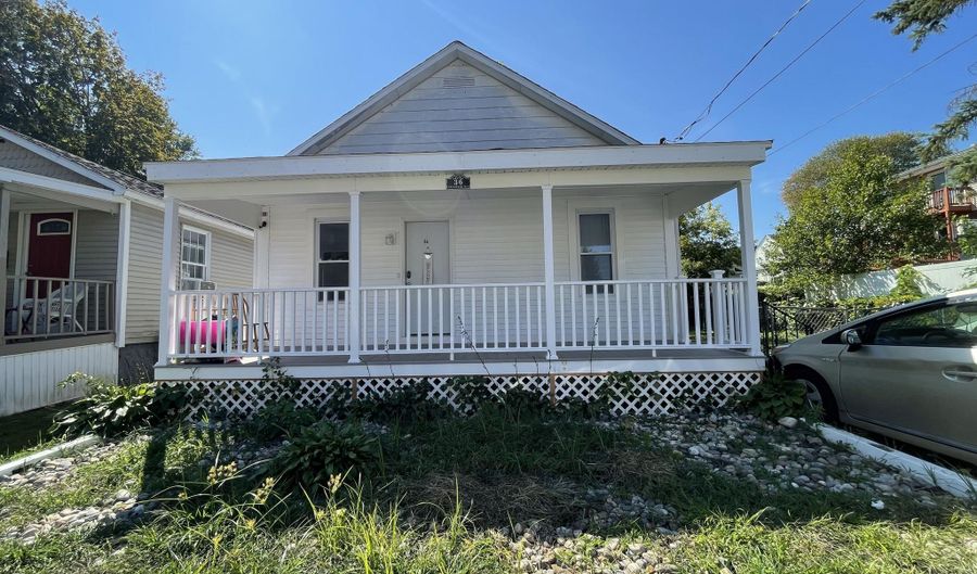 36 Edenburg Ave, Albany, NY 12203 - 3 Beds, 2 Bath