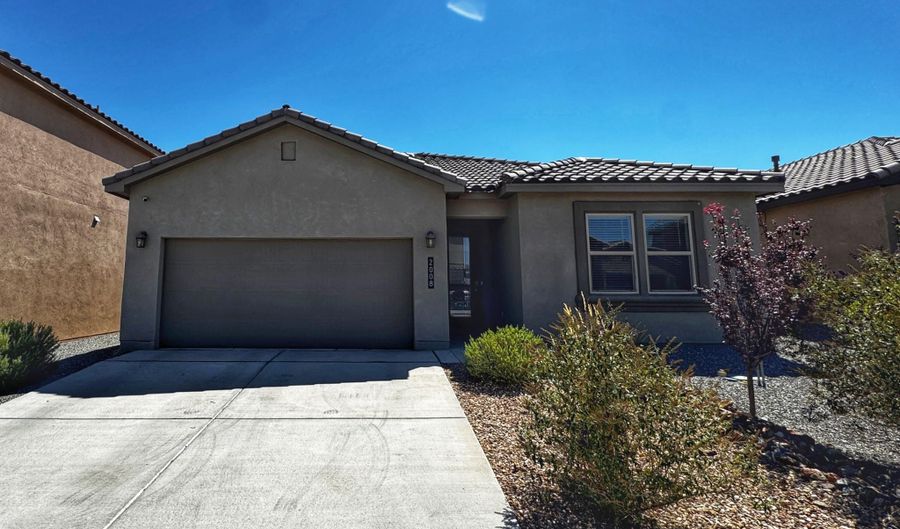 2008 HUBBARD St SE, Albuquerque, NM 87123 - 4 Beds, 2 Bath