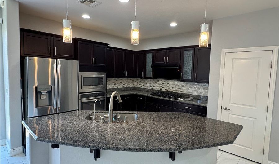 5027 Breaking Dawn Ct, Las Vegas, NV 89139 - 3 Beds, 3 Bath