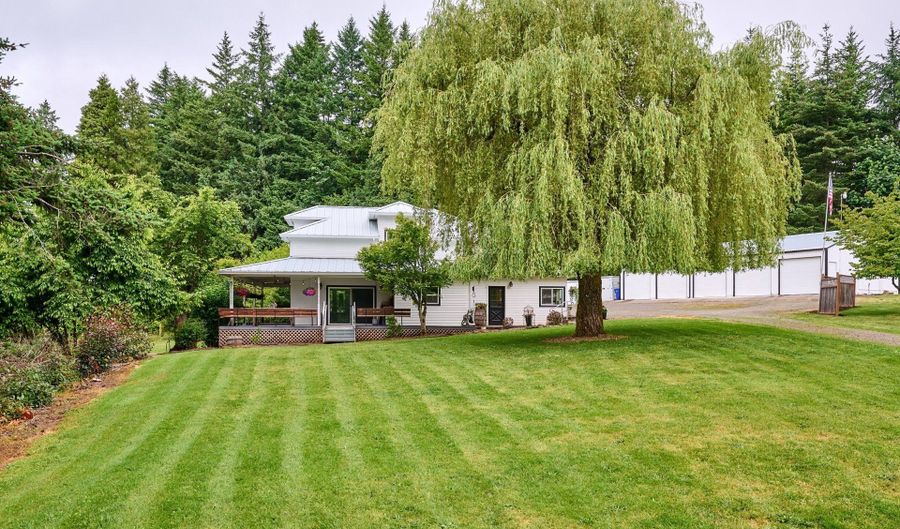 23860 S BEAVERCREEK Rd, Beavercreek, OR 97004 - 3 Beds, 2 Bath