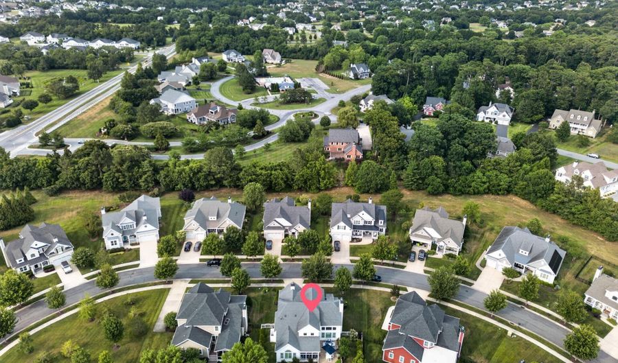 32690 HASTINGS Dr, Lewes, DE 19958 - 4 Beds, 5 Bath