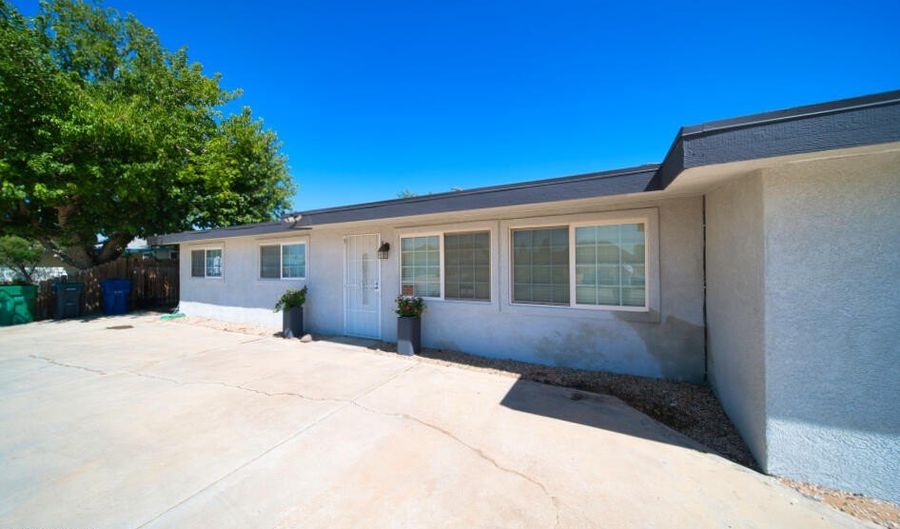8537 Tamarack Ave, California City, CA 93505 - 3 Beds, 2 Bath