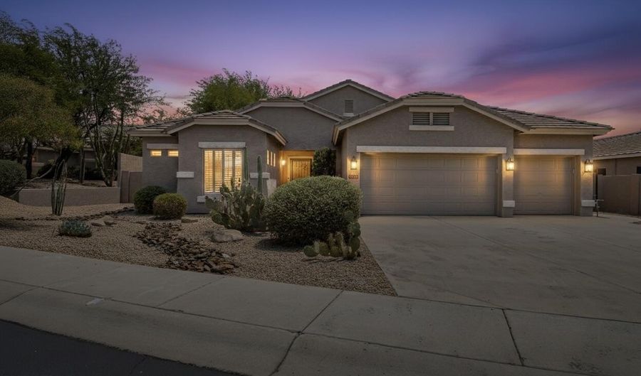 5209 E SIERRA SUNSET Trl, Cave Creek, AZ 85331 - 4 Beds, 3 Bath