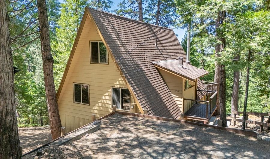 1501 Seminole Way, Arnold, CA 95223 - 2 Beds, 2 Bath