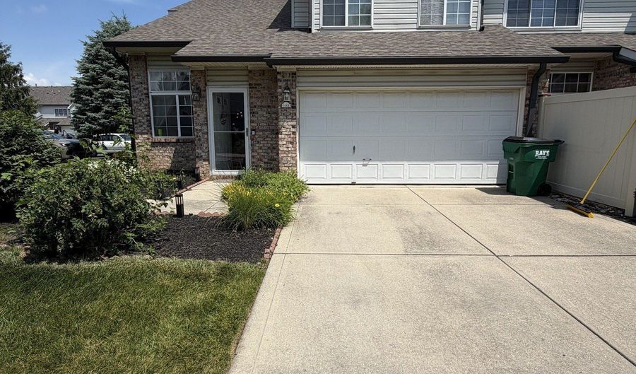 9440 Enclave Dr A, Avon, IN 46123 - 2 Beds, 2 Bath