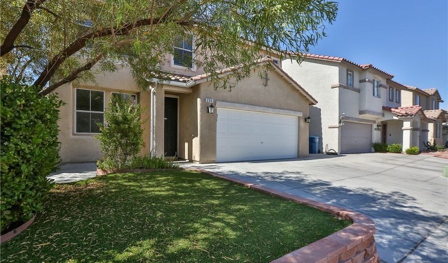 235 Calvino Ave, Las Vegas, NV 89183 - 5 Beds, 3 Bath