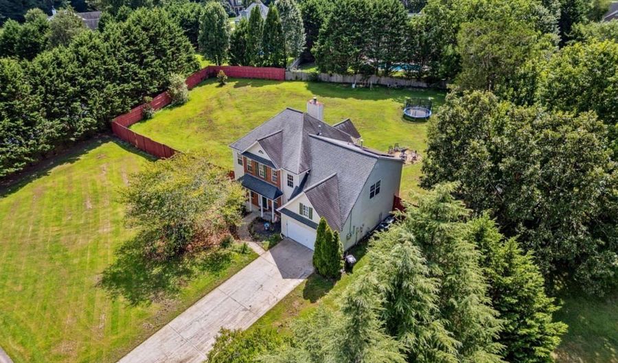119 Hollytrace, Ball Ground, GA 30107 - 5 Beds, 3 Bath