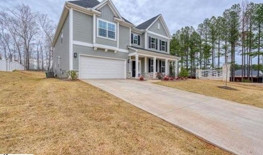 4002 Hometown Way, Boiling Springs, SC 29316 - 5 Beds, 3 Bath