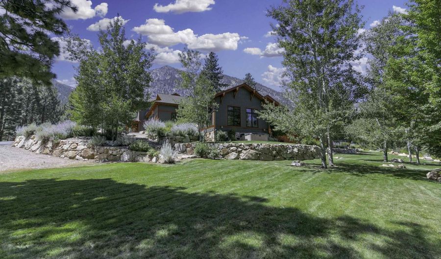 123 Five Creek Rd, Gardnerville, NV 89460 - 5 Beds, 7 Bath