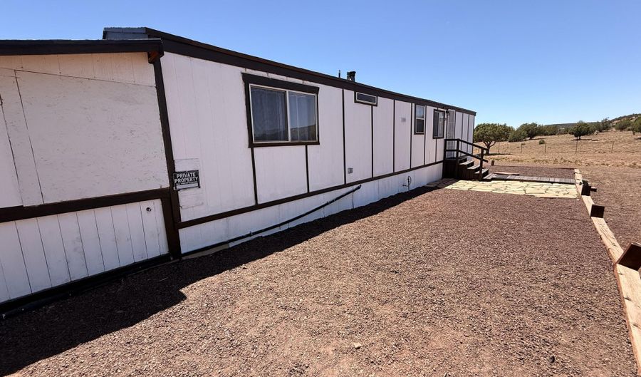 29 County Road 8285, Concho, AZ 85924 - 2 Beds, 3 Bath