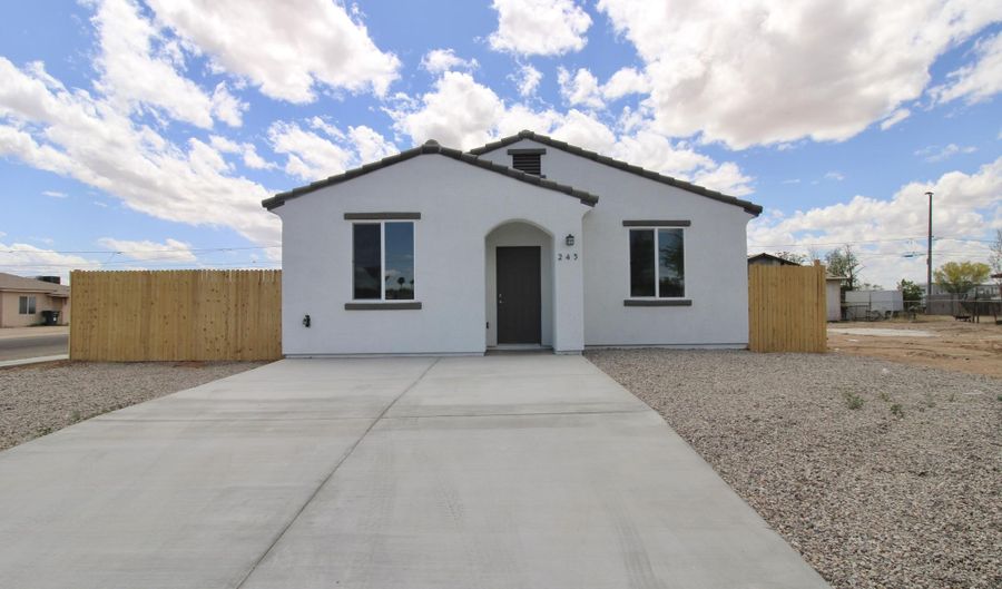 245 E DATE Ave, Casa Grande, AZ 85122 - 3 Beds, 2 Bath