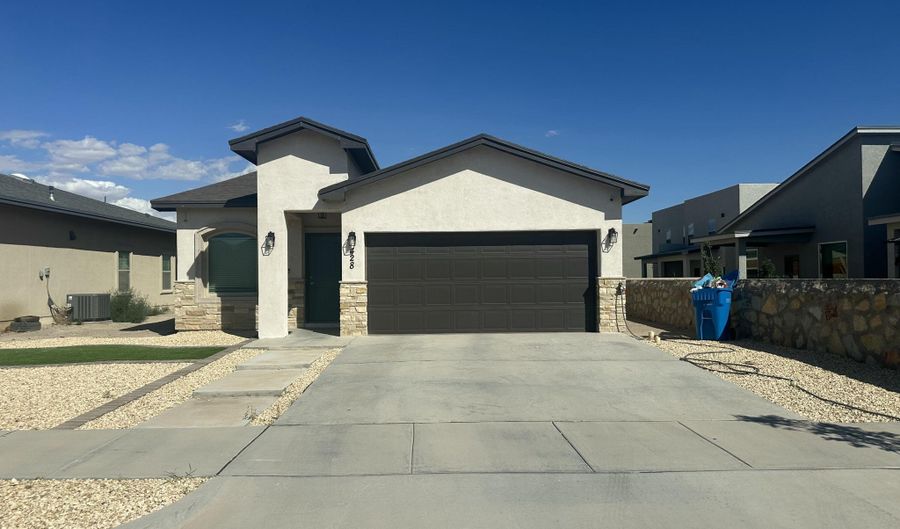428 Soleil Rd, Socorro, TX 79927 - 4 Beds, 2 Bath