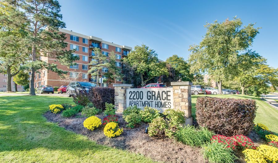 2200 S Grace St 6501, Lombard, IL 60148 - 2 Beds, 2 Bath