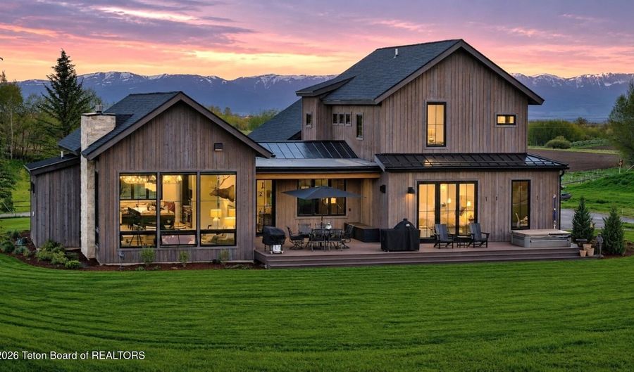 45 E PAINTED ROCK, Alta, WY 83414 - 3 Beds, 3 Bath