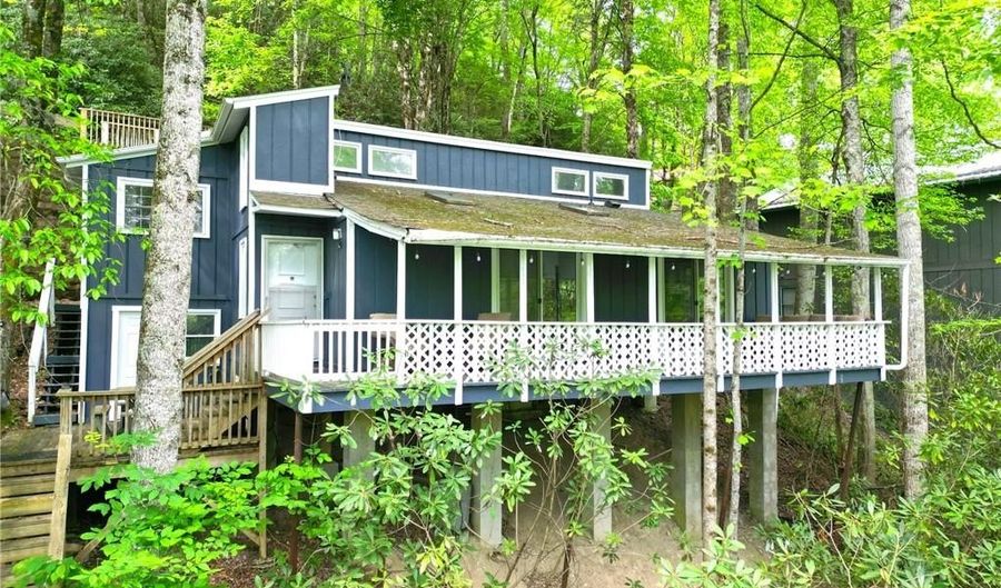 108 Mogul Rd, Banner Elk, NC 28604 - 3 Beds, 2 Bath