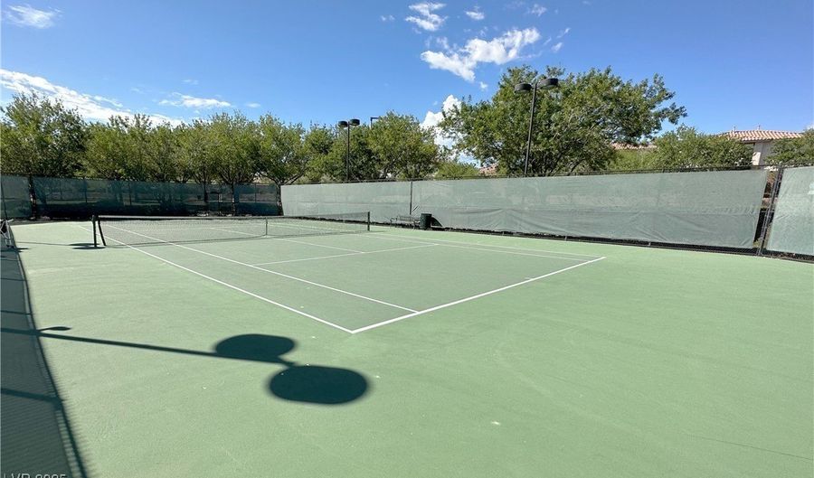 10982 Village Ridge Ln, Las Vegas, NV 89135 - 3 Beds, 2 Bath