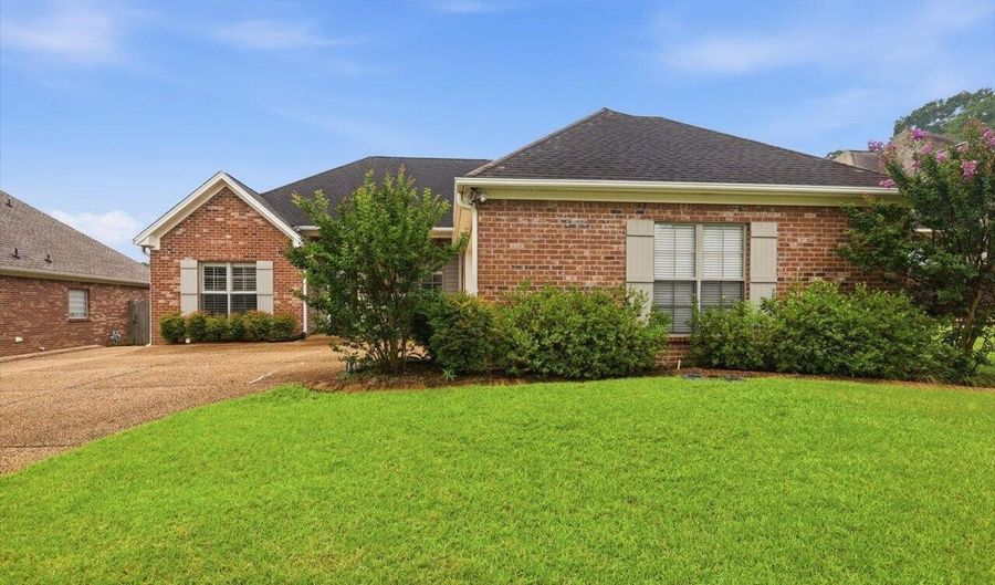 104 Carlyle Dr, Brandon, MS 39042 - 3 Beds, 2 Bath