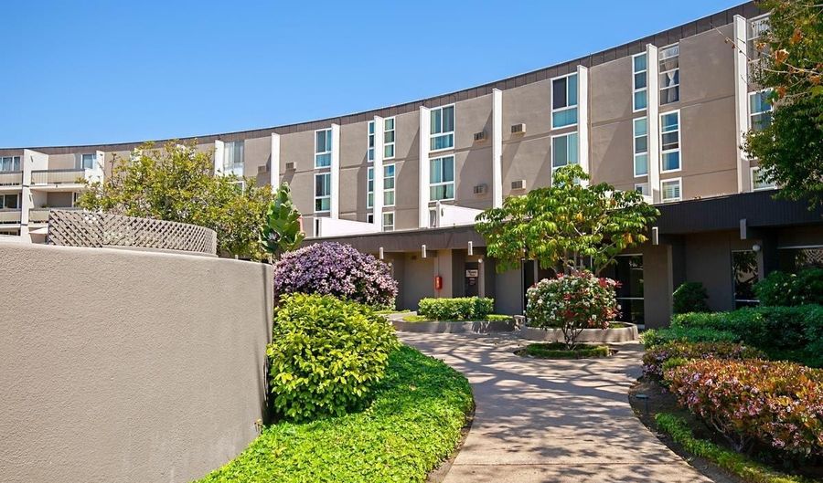 3050 Rue D'Orleans 409, San Diego, CA 92110 - 1 Beds, 1 Bath