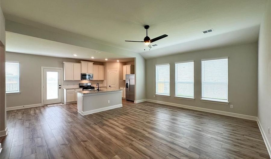 713 Emerson Dr, Anna, TX 75409 - 4 Beds, 2 Bath