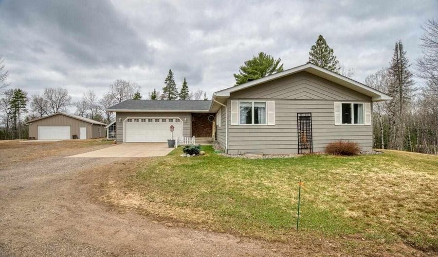 5487 S 3rd St W, Aurora, MN 55705 - 3 Beds, 2 Bath