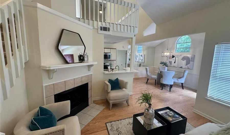 118 Hawkstone Way, Alpharetta, GA 30022 - 2 Beds, 2 Bath