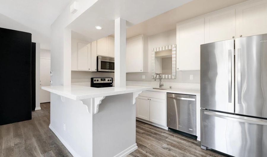 6775 Alvarado Rd 21, San Diego, CA 92120 - 2 Beds, 2 Bath