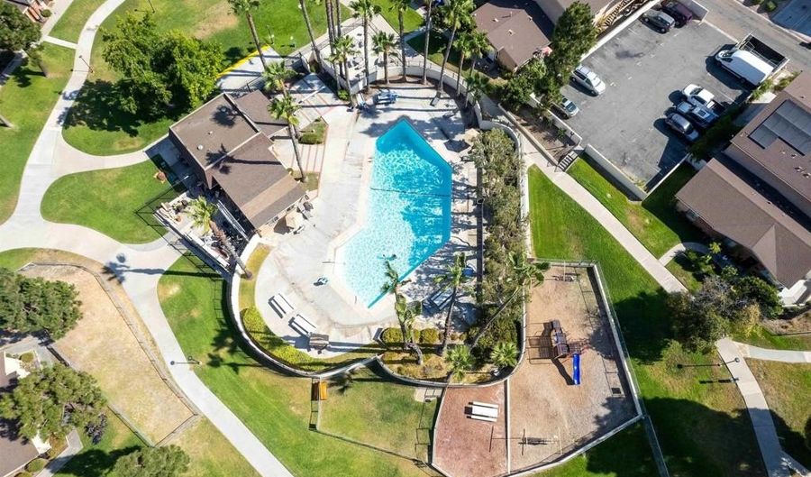 2704 Alta View Dr, San Diego, CA 92139 - 2 Beds, 1 Bath
