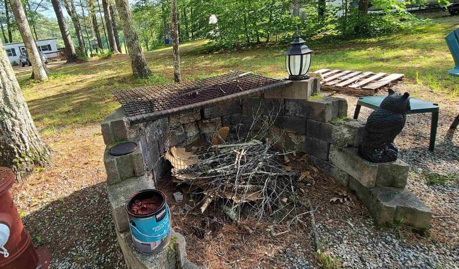 350 Heron Point Rd, Alton, NH 03809 - 2 Beds, 1 Bath