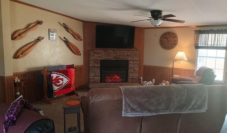 46 Private Road 160-190, Alton, MO 65606 - 4 Beds, 2 Bath