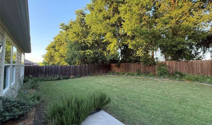 2621 Silver Leaf Ln, Anna, TX 75409 - 3 Beds, 2 Bath