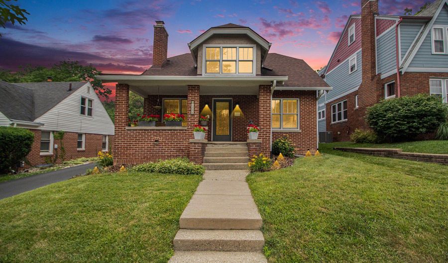 1138 S 7th St, Ann Arbor, MI 48103 - 2 Beds, 2 Bath