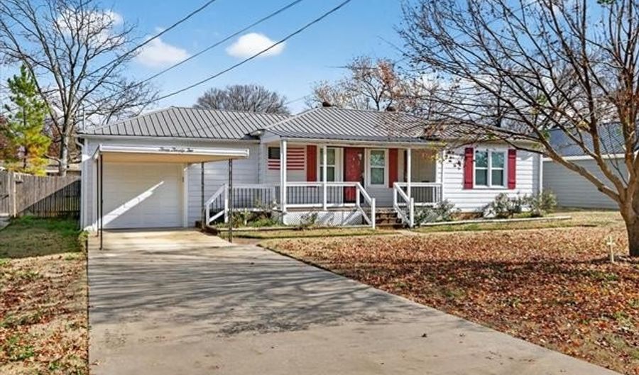 322 NE Rockwood Ave, Bartlesville, OK 74006 - 2 Beds, 1 Bath