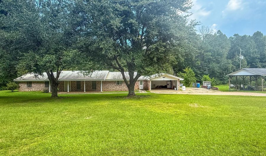 3415 Cato Rd, Braxton, MS 39044 - 3 Beds, 2 Bath