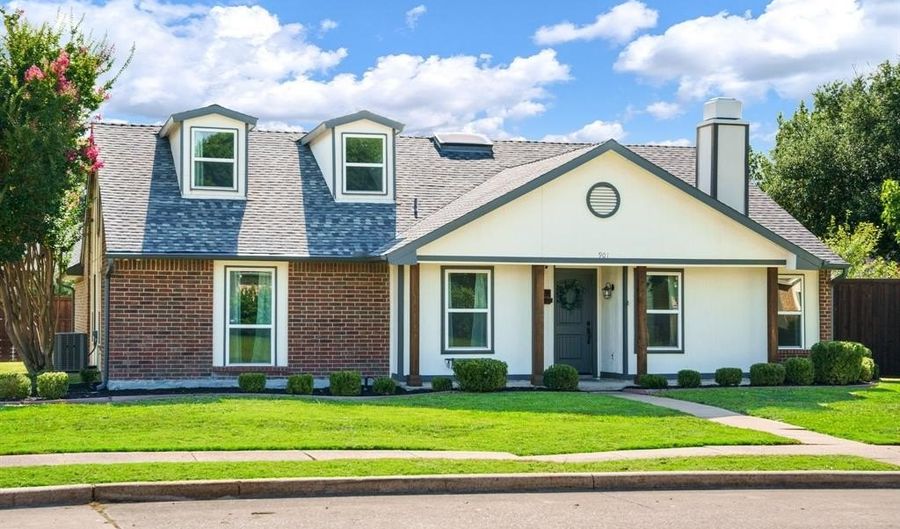 901 Rocky Creek Ln, Allen, TX 75002 - 3 Beds, 2 Bath