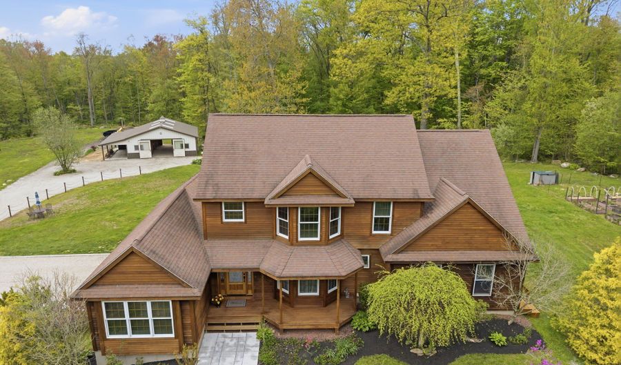 287 S Bear Hill Rd, Chaplin, CT 06235 - 4 Beds, 3 Bath
